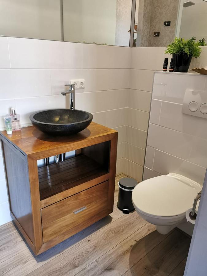 B&B De Notaris Ассен Экстерьер фото
